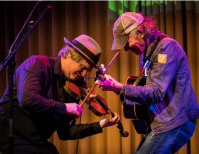 Isbourne Arts - Brooks Williams and Aaron Catlow